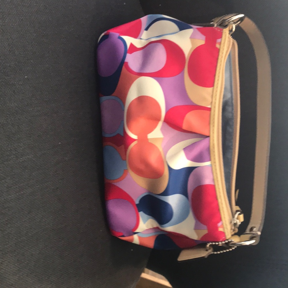 Coach Shoulder handbag.